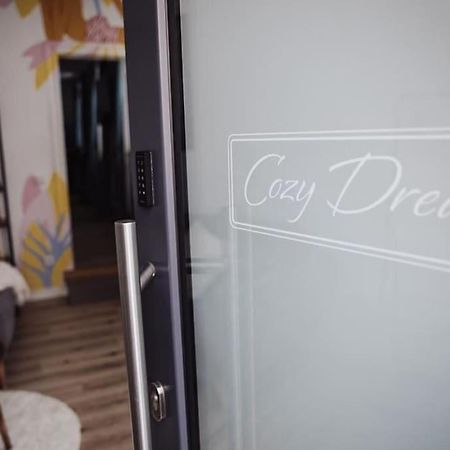 Cozy Dreams: Deluxe 2-Zimmer-Apartment -Kueche Norimberk Exteriér fotografie