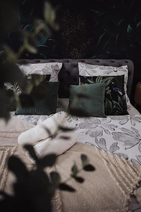 Cozy Dreams: Deluxe 2-Zimmer-Apartment -Kueche Norimberk Exteriér fotografie