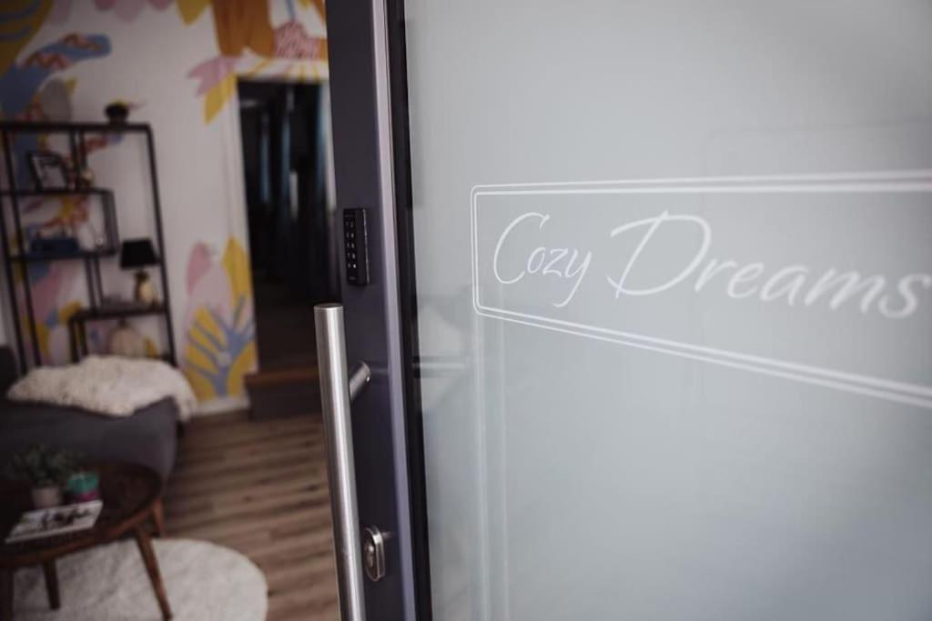Cozy Dreams: Deluxe 2-Zimmer-Apartment -Kueche Norimberk Exteriér fotografie