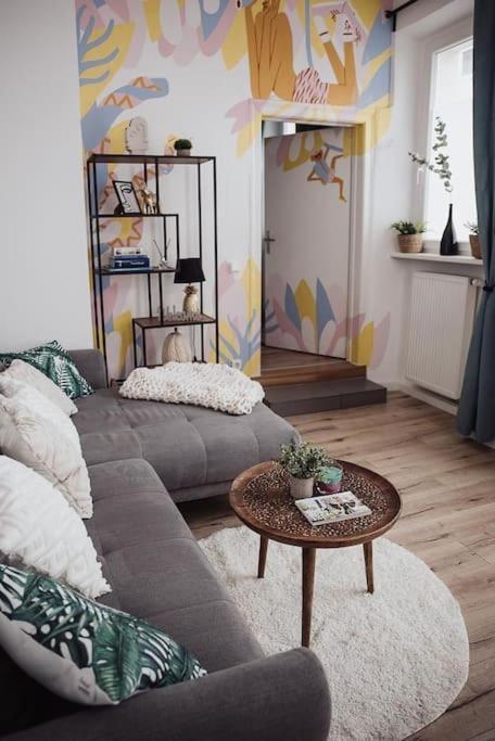 Cozy Dreams: Deluxe 2-Zimmer-Apartment -Kueche Norimberk Exteriér fotografie